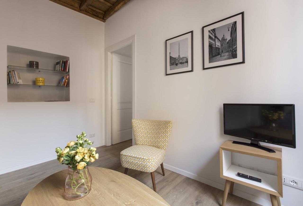 Cozy Apartment In Via Degli Spagnoli - FromhometoРим Екстер'єр фото